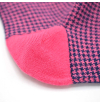 Chaussettes fantaisie pied de poule remailléess à la main en coton peignées