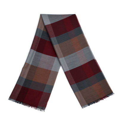 Burgundy whool scarf