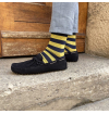 chaussettes-fantaisie-hommes-femmes-en-coton-jaunes-à-rayures-bleues-remaillées-à-la-main