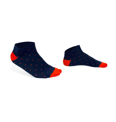 Combed cotton bobby socks with dots with plane stitches, made by our knitting expert