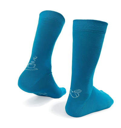 Chaussettes De Couleur Réalistes Accessoires Modernes Pour Hommes Ou Femmes  Vêtements De Pieds Longs Décontractés Modèles D'usure Simples Empreintes Et  Golfs De Sport Objets Isolés Collection D'éléments De Costume Ensemble  Vectoriel 3d